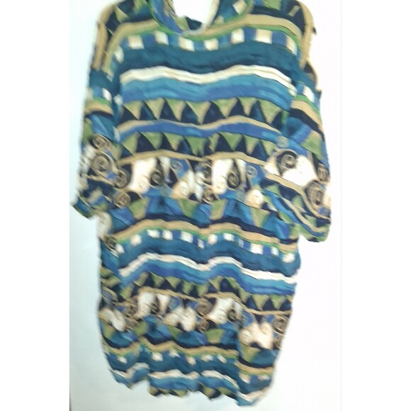 Nile Queen Multicolor Geometric Short Sleeve Button Up Blouse Sz OSFM - Picture 3 of 3